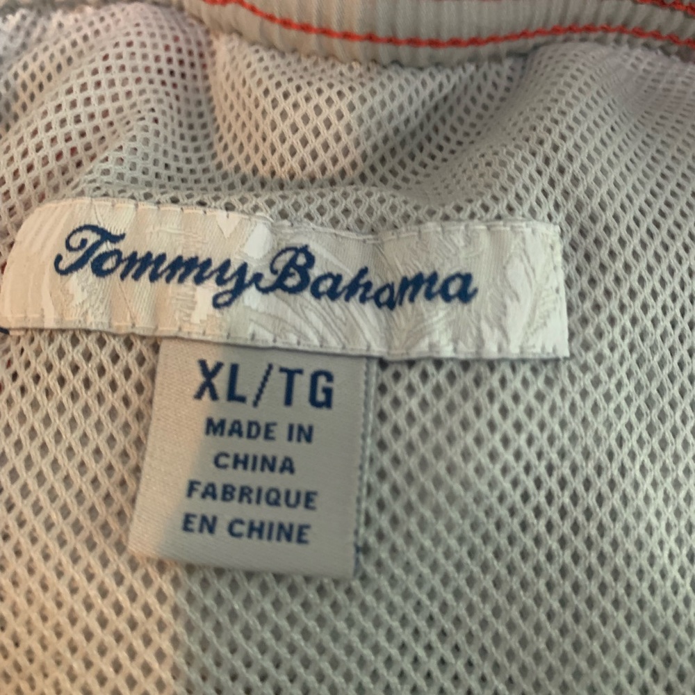 Tommy Bahama swim trunks - Picture 7 of 8
